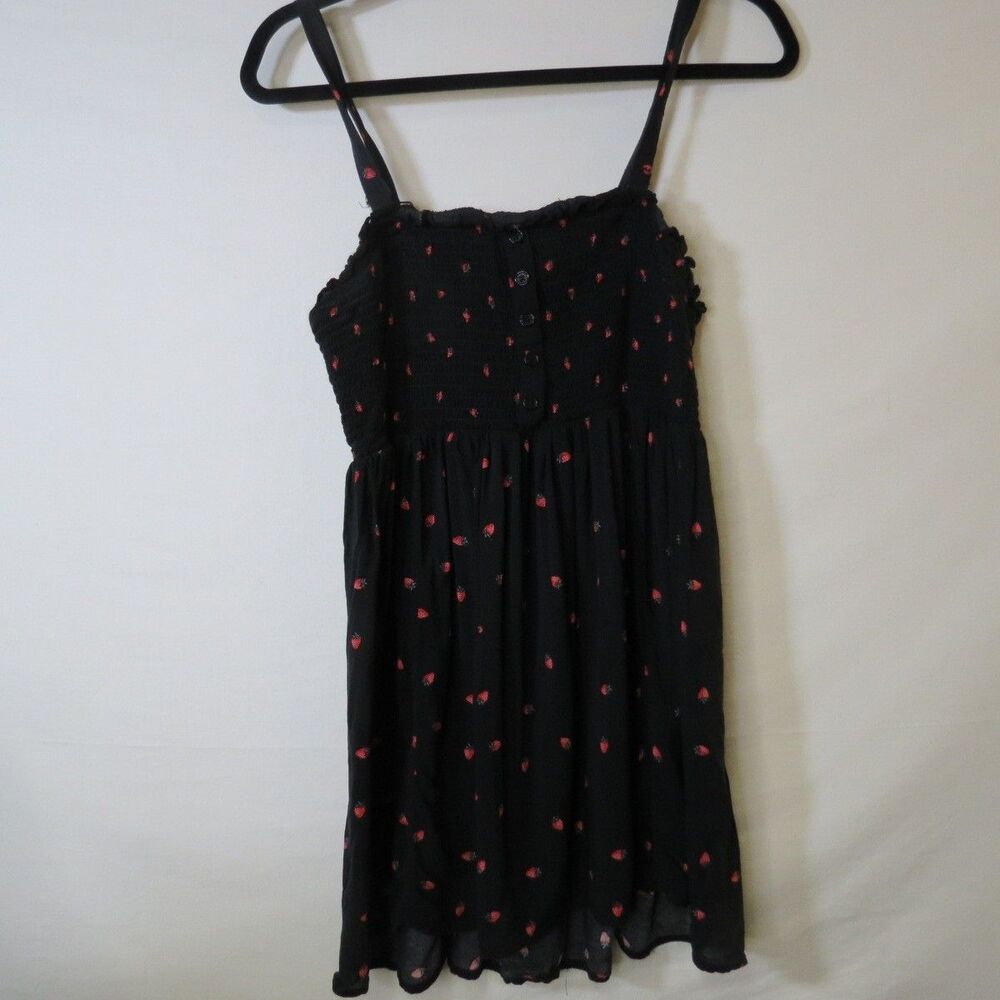 Torrid Womens Smocked Bodice Strawberry Print Cami Whimsical Fruit Size 0 (12)